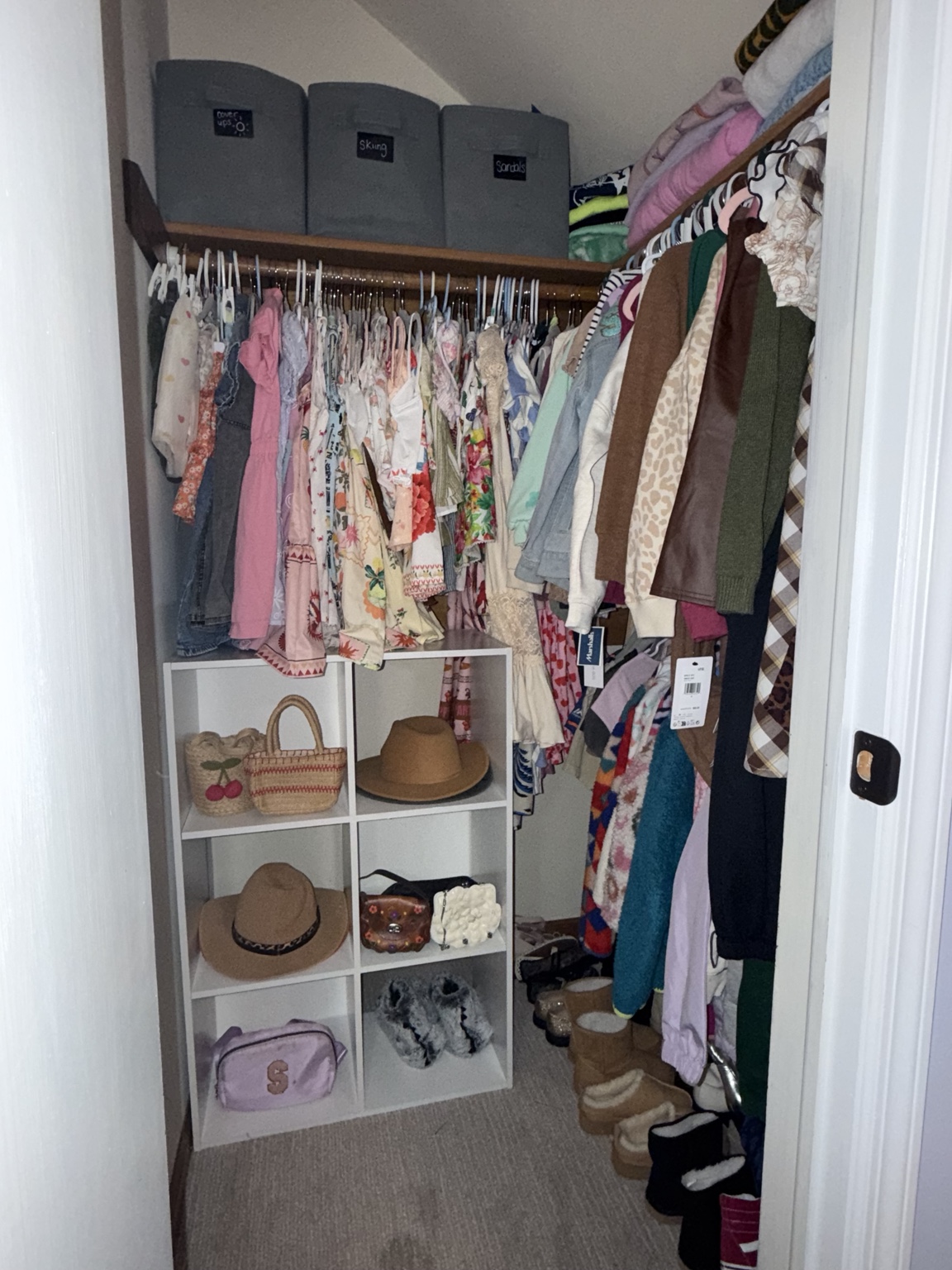 Little Girl’s Closet after